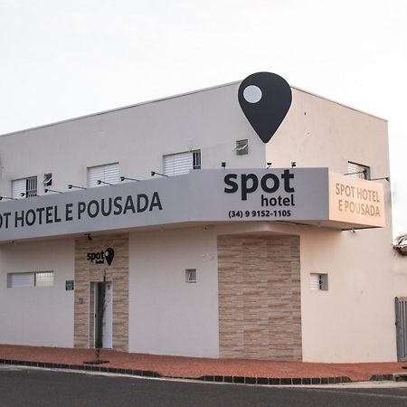 Spot Hotel E Pousada Ουμπερλάντια Εξωτερικό φωτογραφία
